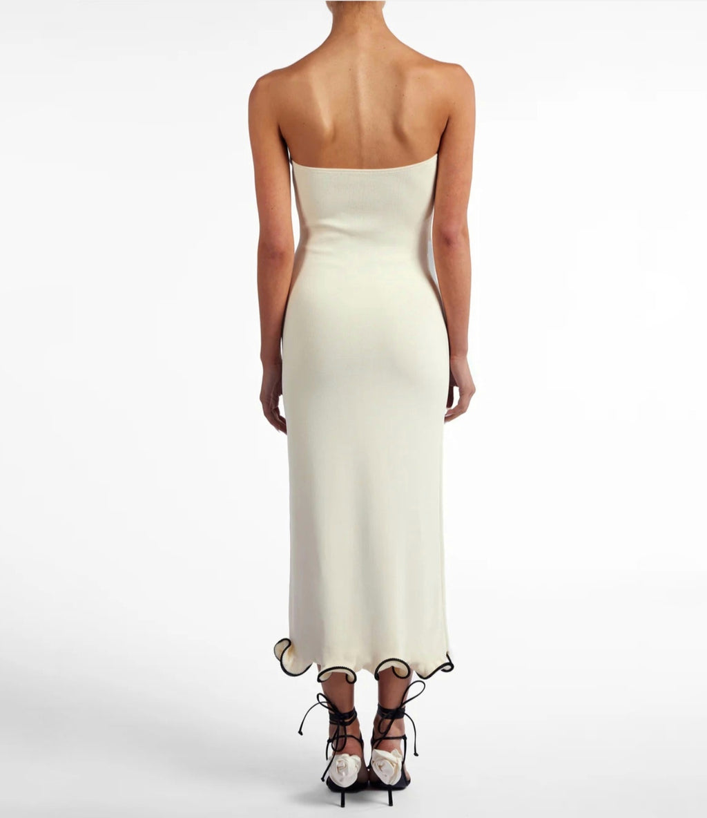 Naia Stropløs Kjole 